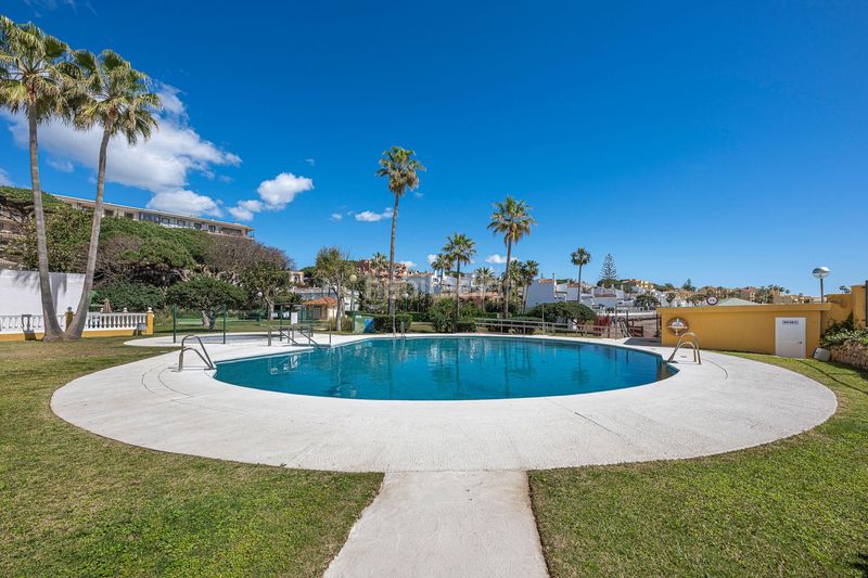 Foto 7a40f16c-191f-47a6-94a9-484d0efdfb34. Estudi amb piscina a Calahonda Mijas