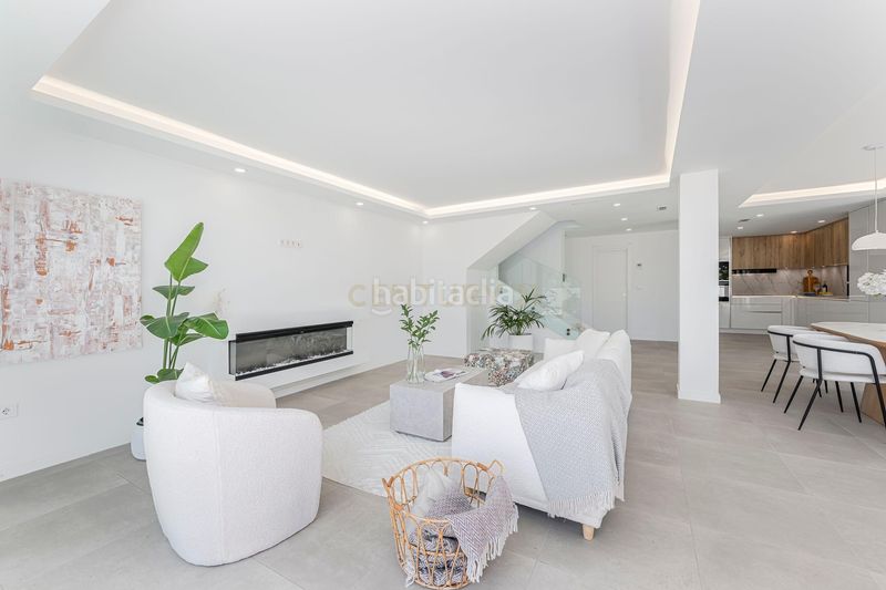 Foto cf3b5c02-5d20-4247-ba24-ad8f09b1777f. Casa amb piscina a Las Brisas Marbella