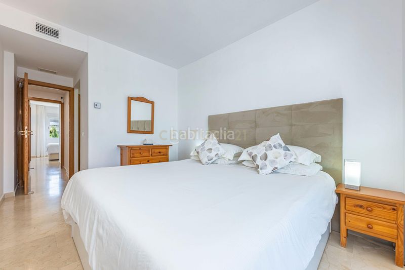 Foto 9a9f7eb6-3e06-4602-a2c0-477c5988f243. Apartament amb piscina a Nueva Alcántara Marbella