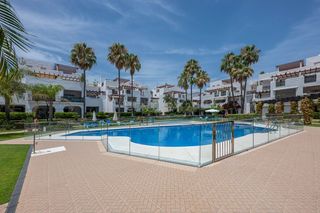 Apartment in Calle tarragona, marbella, spain bloque 3-1. Piso orientado al sur en la gavia, junto a la playa de san pedro