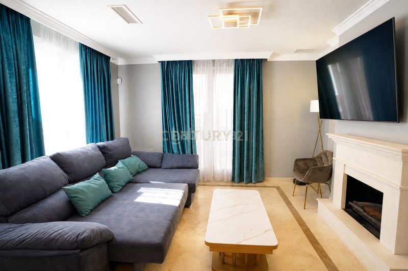 Foto 240ad899-09dc-4887-9552-974ef627ba3e. Casa en urbanización aloha lake elegante vivienda en aloha lake village nueva andalucía en Marbella