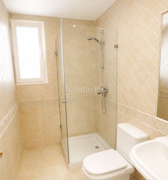 Foto 86148eb5-833d-4a4f-adf0-40941f7ace5a. Casa en urbanización aloha lake elegante vivienda en aloha lake village nueva andalucía en Marbella