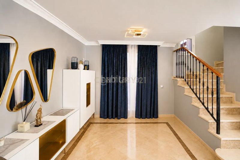 Foto fd1dc89b-876a-4c89-9b2b-58d400d36769. Casa en urbanización aloha lake elegante vivienda en aloha lake village nueva andalucía en Marbella
