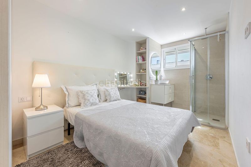 Foto 5dbed77b-4485-49e1-a7e6-803de34e9ac3. Apartament amb aparcament piscina a Guadalmina Alta Marbella