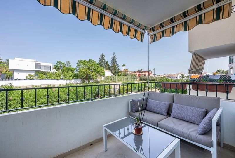 Foto fe736148-267d-4e95-a36e-877b47a3d9b4. Apartament amb aparcament piscina a Guadalmina Alta Marbella