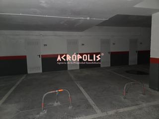 Parking coche en EMILIANO ALONSO SANCHEZ LOMBA