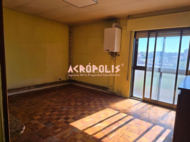 Foto cae2fb97-497e-4f95-aaf3-b0183680b0a2. Appartement dans av. antibioticos 84 dans Armunia León
