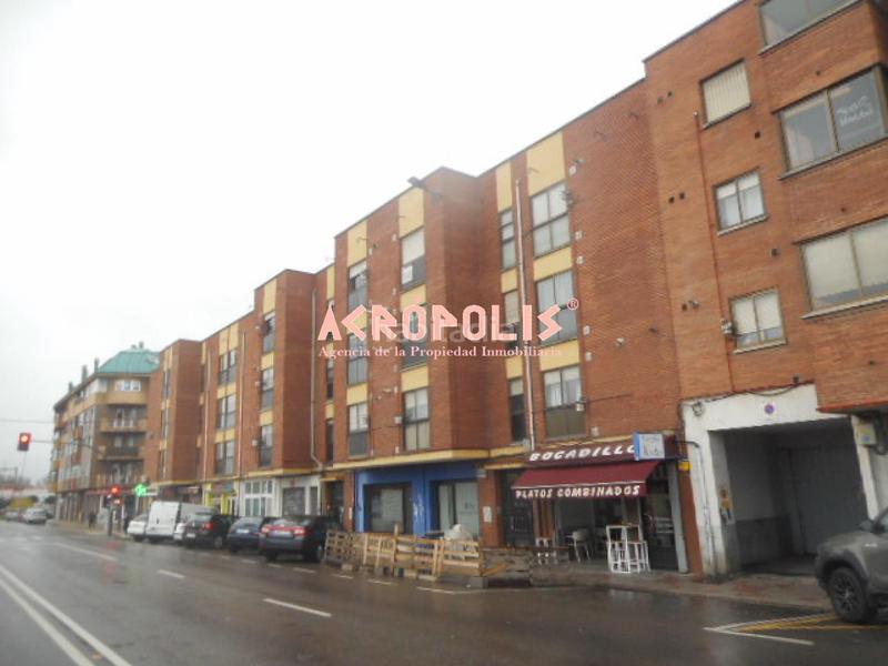 Foto c30a95a0-7815-4f0f-8734-a8fe85821718. Piso en av. antibioticos 84 en Armunia León