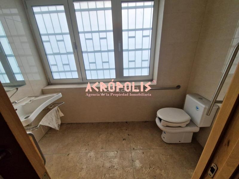 Foto 4a741516-695e-4265-a2ba-b1324897e419. Alquiler local comercial en Kalero-Basozelai Basauri