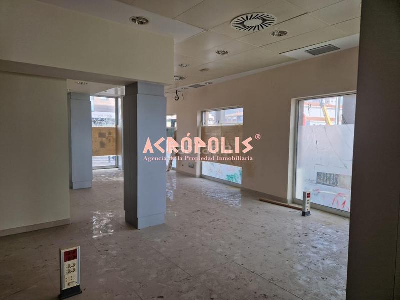 Foto 7e4e34ba-0258-4b48-bab6-65936de2c72f. Alquiler local comercial en Kalero-Basozelai Basauri