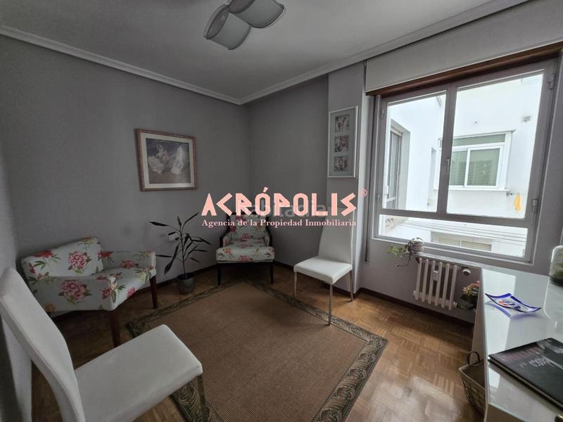 Foto e0381591-7cc9-485b-b0d1-27f34429a291. Lloguer pis amb calefacció a Centro Ciudad León