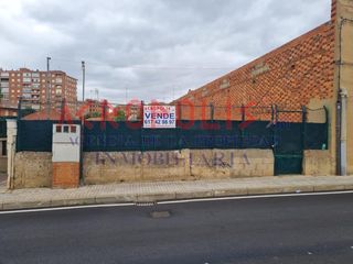 Terreno residencial  Avenida luis moran. Suelo urbano en venta en benavente, zamora