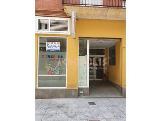 Lloguer Local Comercial  Calle los francos 20 bj 1 49600 benavente. Alquiler de local en el centro de benavente zamora