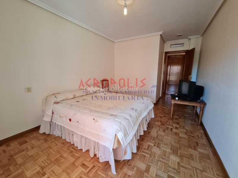 Foto aa03e8fc-e9cf-4d79-b601-ac7e4ac6c3c2. Pis amb calefacció aparcament a Benavente