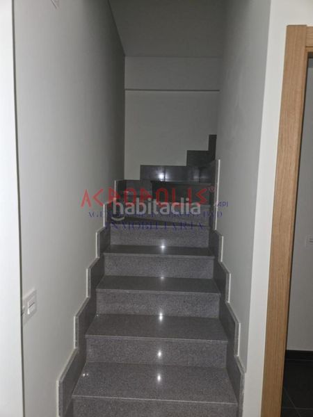 Foto f4228b53-ec30-437d-8771-ff5c3c83e258. Dúplex amb calefacció aparcament a Puebla de Lillo