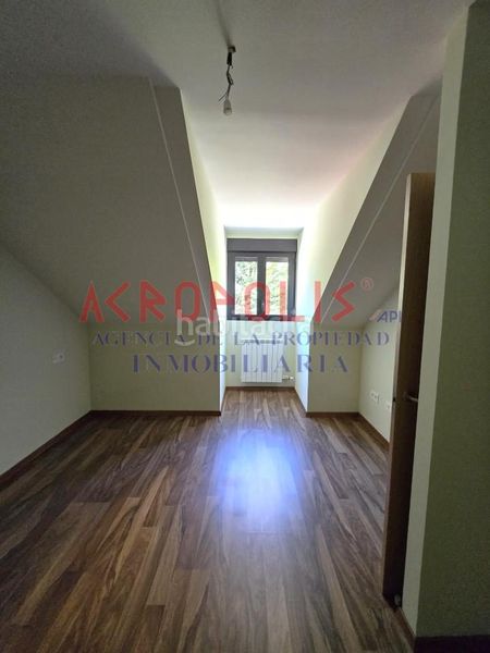 Foto f74cd9e5-ef87-49f1-a9ba-398683123d14. Dúplex amb calefacció aparcament a Puebla de Lillo