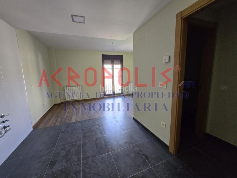 Foto eb04d875-1a38-45d0-843e-c0bf3f0f49ea. Dúplex amb calefacció aparcament a Puebla de Lillo
