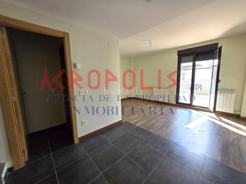 Foto 1a646129-7e55-483a-bd6c-1ae81233183a. Dúplex amb calefacció aparcament a Puebla de Lillo
