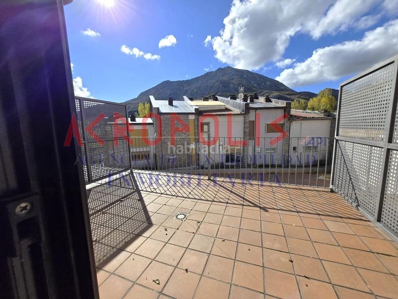 Foto 9a5b6755-7926-46c7-ae97-49f421a9e643. Dúplex amb calefacció aparcament a Puebla de Lillo
