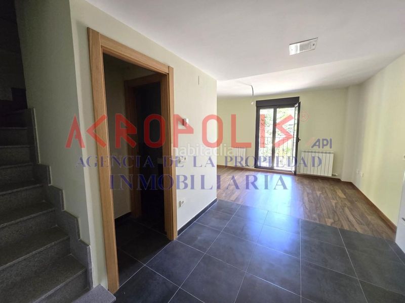 Foto 4143d857-88f3-4d9c-821b-d71609e6b189. Dúplex amb calefacció aparcament a Puebla de Lillo
