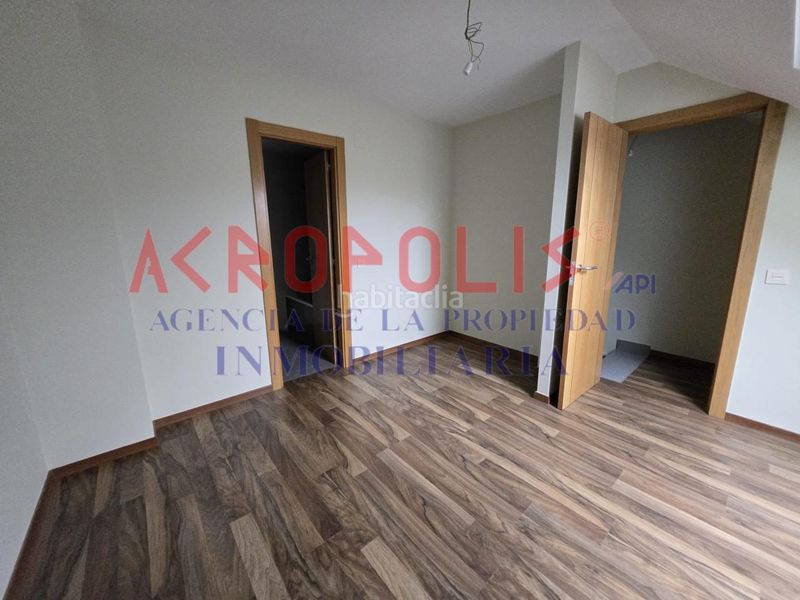 Foto 9aaf4065-e7a0-4e5b-822e-11f00dbbc01b. Dúplex amb calefacció aparcament a Puebla de Lillo