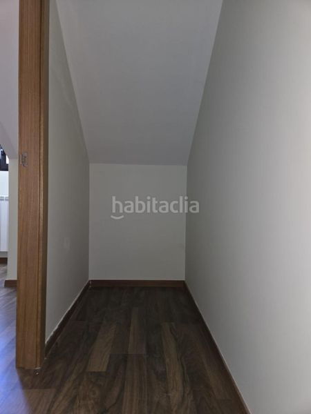 Foto b803bda9-d181-402c-a57b-c7e777f47713. Dúplex amb calefacció aparcament a Puebla de Lillo