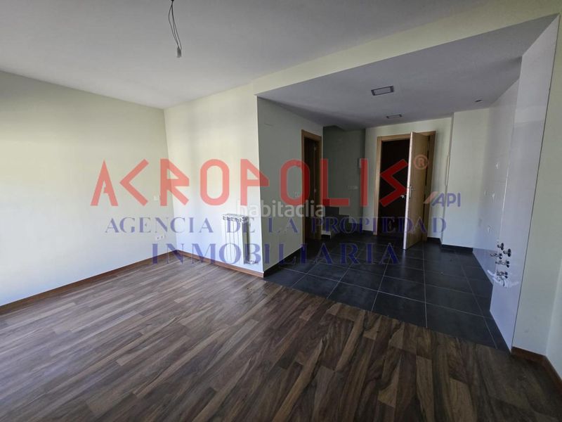 Foto a7eca6cb-7da7-4581-9a88-c7d7899f9b0d. Dúplex amb calefacció aparcament a Puebla de Lillo