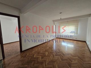 Appartement  Alcalde miguel castaño 10. Piso en alcalde miguel castaño 10 mercado