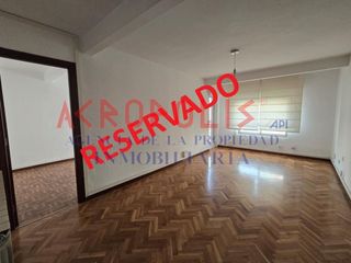 Pis  Alcalde miguel castaño 10. Piso en alcalde miguel castaño 10 mercado