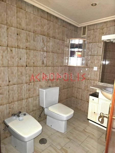 Foto 9a7a26d2-069a-48a6-8004-114a1f7ca26a. Piso venta de piso en San Claudio - La Chantría León
