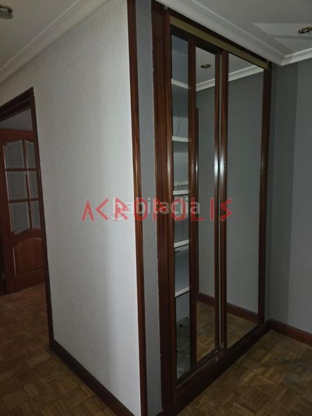 Foto d333f92a-31f3-4672-9244-a25f84ab9462. Piso venta de piso en San Claudio - La Chantría León