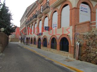 Local Comercial  Calle alcañices 1 bj 1 49600. Venta de local en benavente