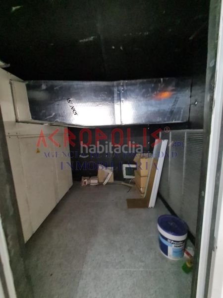 Foto 0d7d8004-9324-4562-82c5-89e9148deeea. Local comercial a Armunia León