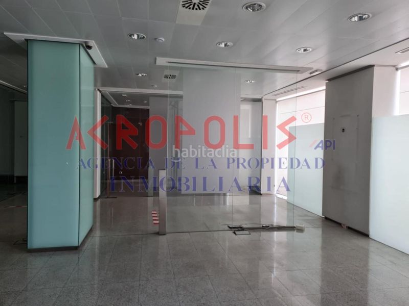 Foto bebfe1a0-a2b7-466c-a360-d6854ac2e685. Local comercial a Armunia León