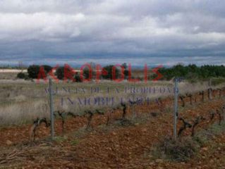Terreno residenziale in Chozas de Abajo. Venta de solar en chozas de abajo