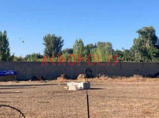 Terreny residencial  Calle miguel hernandez. Venta de solar en leon