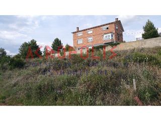Terreno residenziale  Calle los acebos 281. Venta de solar en las lomas