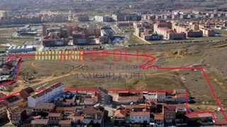 Residential Plot  Calle cantamilanos. Venta de solar en león