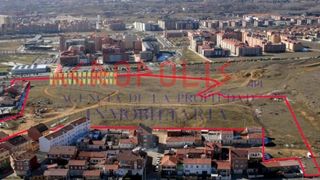 Terreny residencial a Calle Cantamilanos
