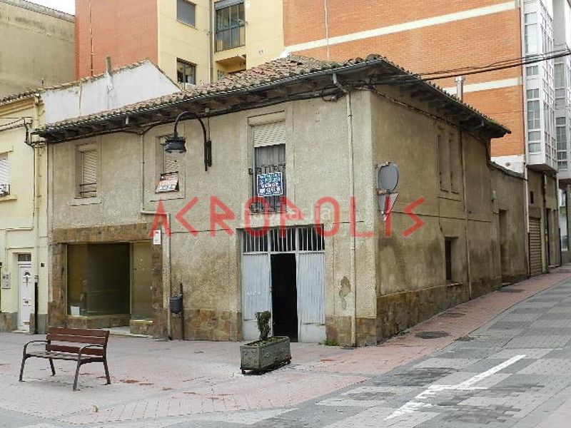 Foto a772dd91-d948-47ed-9a67-352391d91b16. Casa amb calefacció aparcament a Benavente