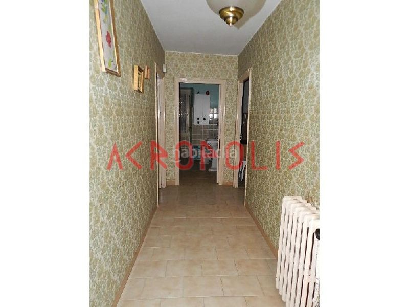 Foto bb922263-55c9-47bf-acb4-10db10522133. Casa amb calefacció aparcament a Benavente
