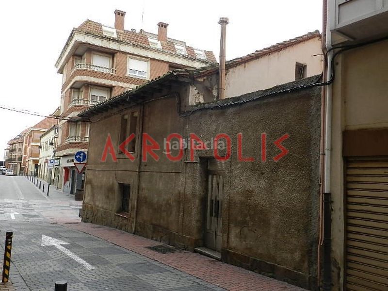 Foto f9d78d82-7195-43e0-8481-d6d74b147317. Casa amb calefacció aparcament a Benavente