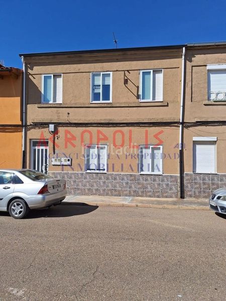 Foto 783a6bd5-11ef-4acf-99d9-20269ea4c1d9. Casa amb calefacció a Bañeza (La)