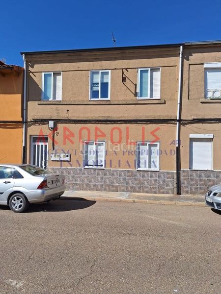Foto 825a3338-cac5-41f2-bfaf-8dedb7b5e7c2. Casa amb calefacció a Bañeza (La)