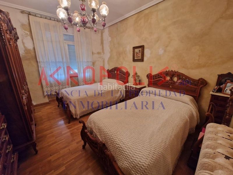 Foto 774a53a2-7095-401b-8d79-1eee215c64bb. Edificio in Benavente