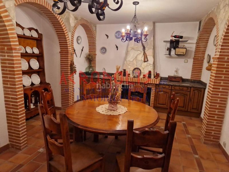 Foto 9e36c641-b712-4967-8bb7-4c7f304d5f9b. Casa amb calefacció aparcament a Benavente