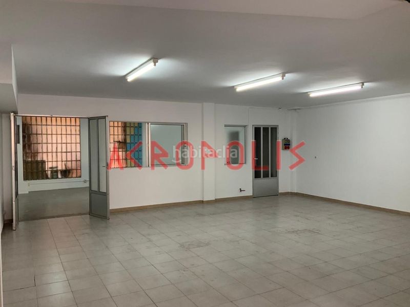 Foto b847b062-5bd5-4652-a439-26619292ecbc. Casa amb calefacció aparcament a Benavente