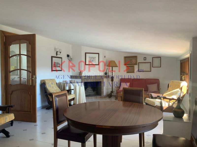 Foto e3441e60-4b01-4b17-a8a2-c754f72dbe86. Casa amb calefacció aparcament a Benavente