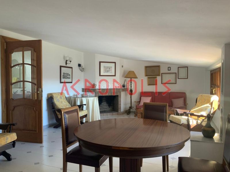 Foto eb2ac390-3831-4d0d-a77f-86e6e1c08912. Casa amb calefacció aparcament a Benavente