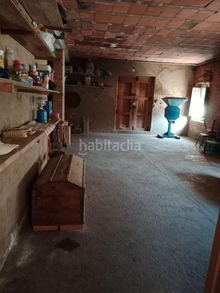 Foto 12af8d7f-25fe-4c63-bcf5-247dfd36ef54. Casa amb calefacció a Villaquejida
